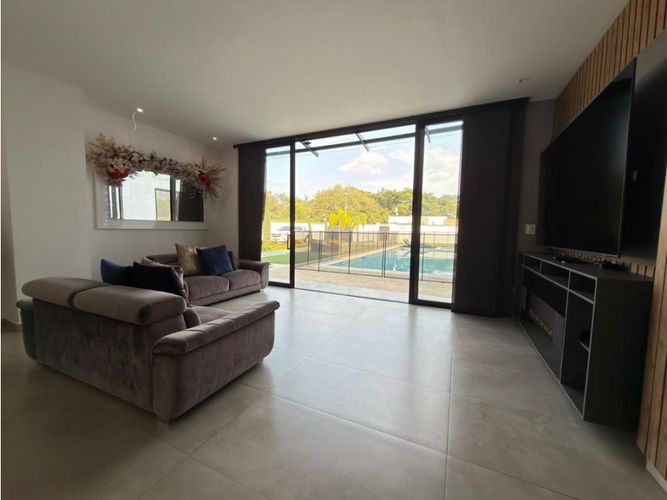 Casa de 5 alcobas en venta en La Morada, Jamundí, 800 m² · foto 9 de 17