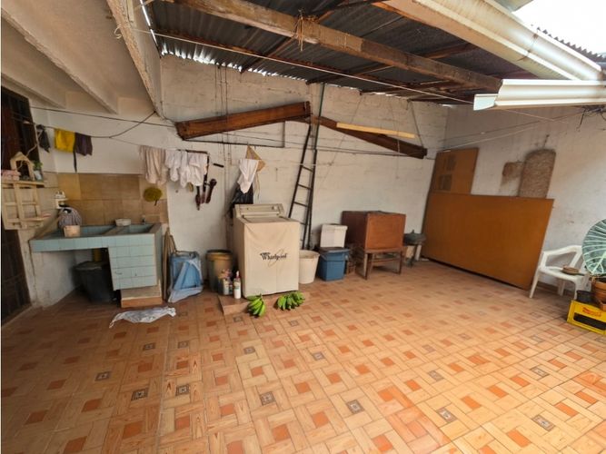Casa de 4 alcobas en venta en Lagos Iii, Floridablanca, 183 m² · foto 6 de 17