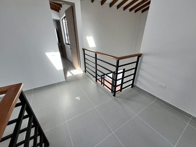 Casa de 4 alcobas en venta en La Ceja, 176 m² · foto 8 de 24