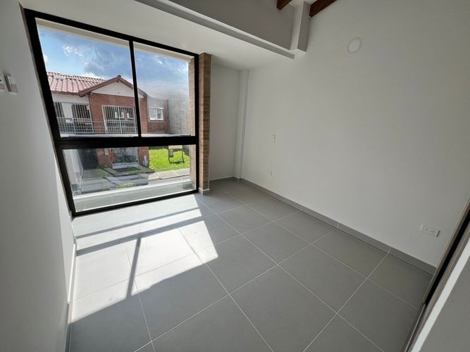 Casa de 4 alcobas en venta en La Ceja, 176 m² · foto 15 de 24