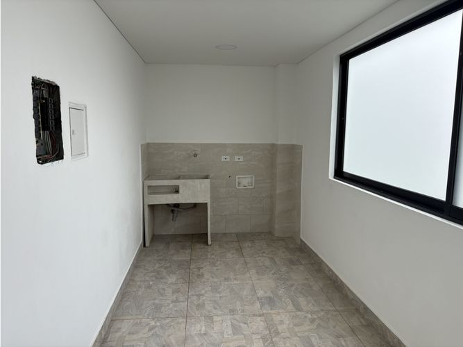 Finca en arriendo en El Carmen de Viboral, 400 m² · foto 9 de 24
