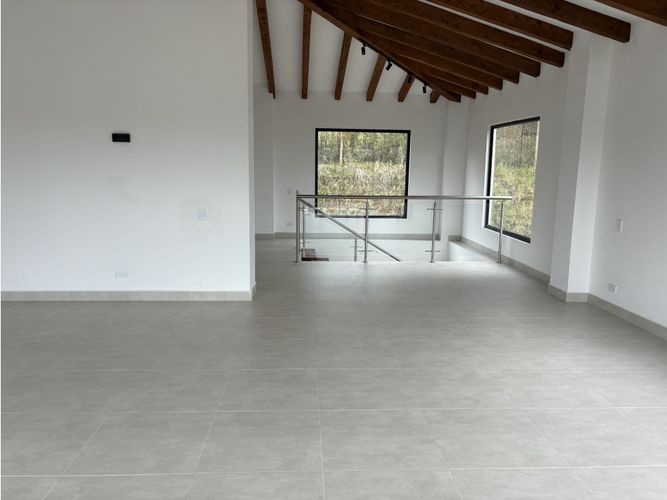 Finca en arriendo en El Carmen de Viboral, 400 m² · foto 23 de 24