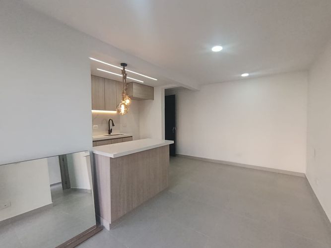 Apartamento de 2 alcobas en arriendo en El Porvenir, Rionegro, 47 m² · foto 4 de 12