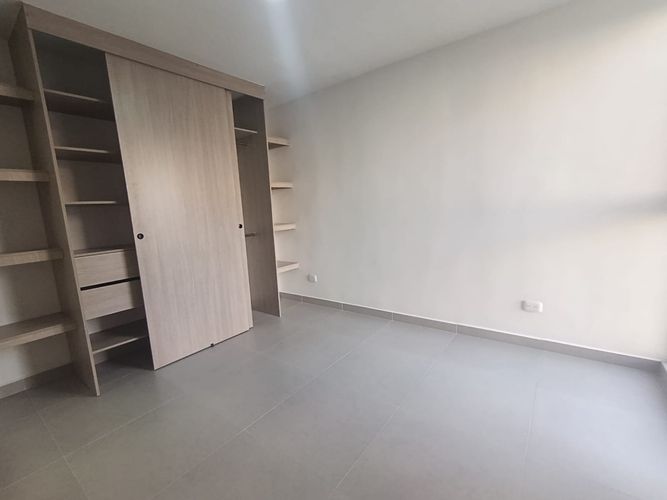 Apartamento de 2 alcobas en arriendo en El Porvenir, Rionegro, 47 m² · foto 8 de 12