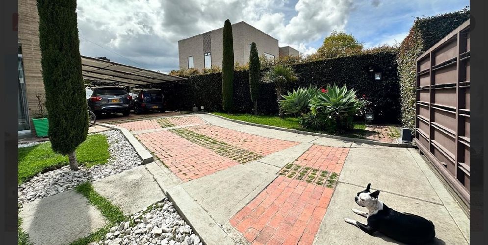 Casa de 4 alcobas en venta en Cr. Bambu, Cajicá, 324 m² · foto 5 de 13