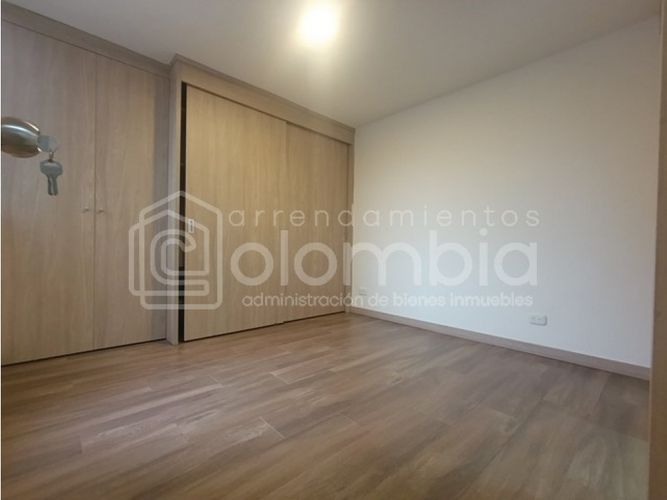 Apartamento en venta en Viviendas Del Sur, Itagüí · foto 13 de 17