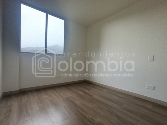 Apartamento en venta en Viviendas Del Sur, Itagüí · foto 14 de 17
