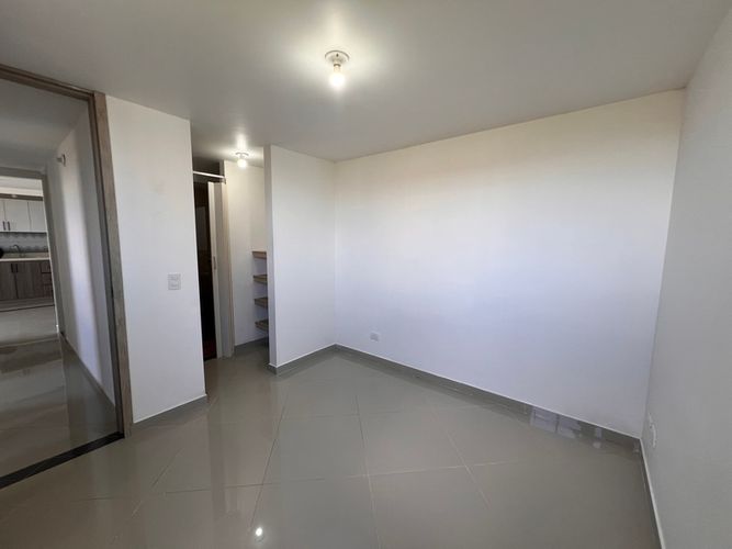 Apartamento de 3 alcobas en venta en Fontibon, Rionegro, 57 m² · foto 9 de 16