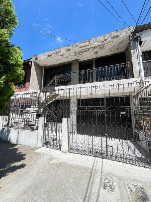 Casa de 4 alcobas en venta en Troncal, Cali, 200 m² · foto 4 de 8