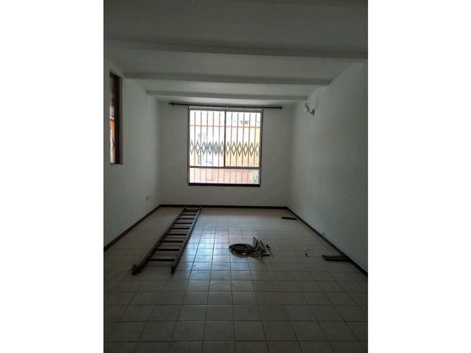 Casa de 4 alcobas en venta en Aguacatal, Cali, 175 m² · foto 15 de 15