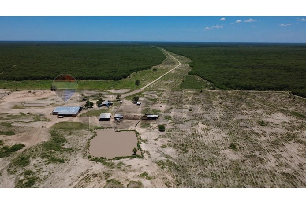 En Venta Imponente Estancia en Fortin Caballero- Presidente Hayes — foto 2