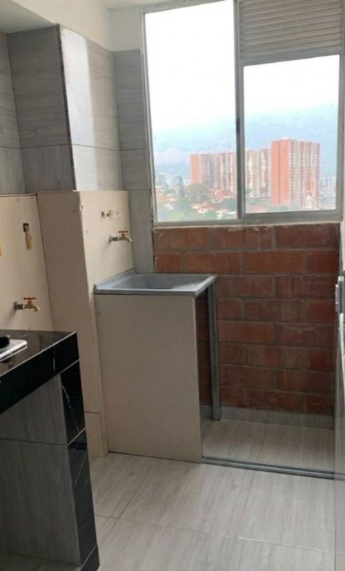Apartamento de 2 alcobas en venta en Machado, Copacabana, 56 m² · foto 5 de 22