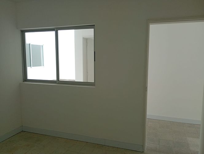Oficina en venta en Laureles, Medellín, 270 m² · foto 2 de 12