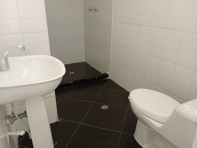 Oficina en venta en Laureles, Medellín, 270 m² · foto 4 de 12