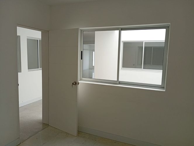 Oficina en venta en Laureles, Medellín, 270 m² · foto 7 de 12