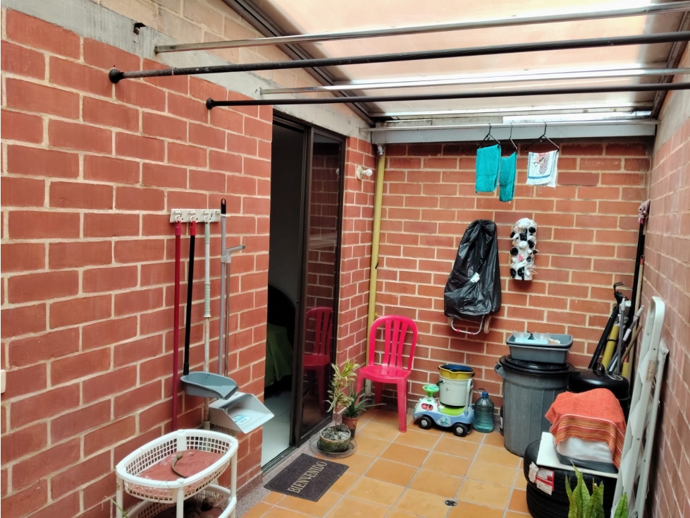 Casa en venta en Ub. Country Et. Iii, Dosquebradas · foto 22 de 24