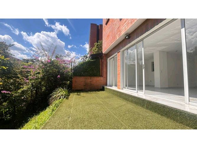Casa de 5 alcobas en arriendo en La Pradera, Envigado, 230 m² · foto 24 de 24