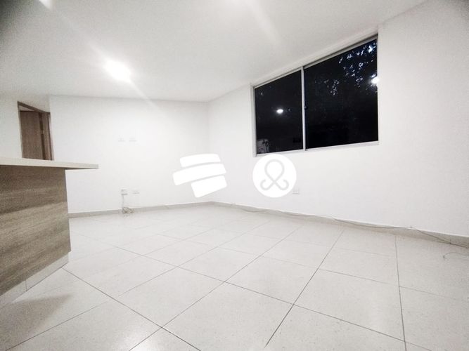 Apartamento de 2 alcobas en venta en Las Lomitas, Sabaneta, 71 m² · foto 17 de 21
