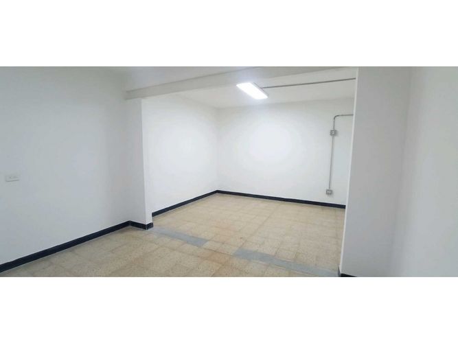 Local en arriendo en Centro, Bello, 110 m² · foto 7 de 17