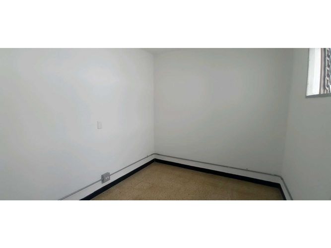 Local en arriendo en Centro, Bello, 110 m² · foto 8 de 17