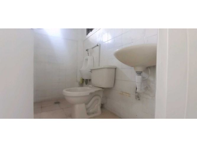 Local en arriendo en Centro, Bello, 110 m² · foto 16 de 17