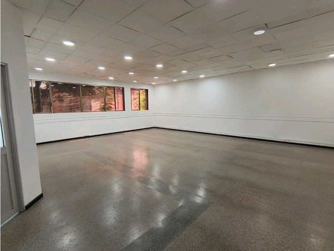 Bodega en arriendo en Manuel Restrepo, Sabaneta, 2900 m² · foto 12 de 24