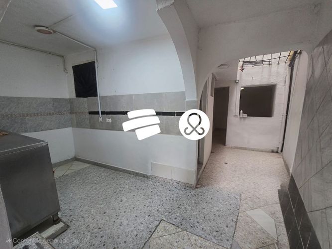 Casa de 7 alcobas en venta en El Poblado, Medellín, 150 m² · foto 8 de 24