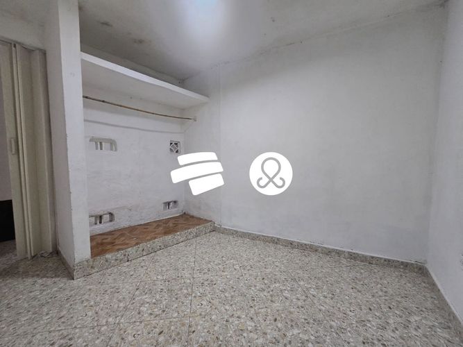 Casa de 7 alcobas en venta en El Poblado, Medellín, 150 m² · foto 10 de 24