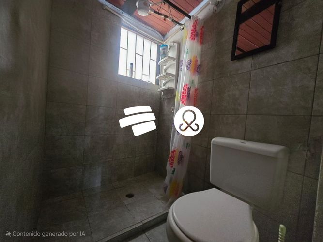Casa de 7 alcobas en venta en El Poblado, Medellín, 150 m² · foto 13 de 24