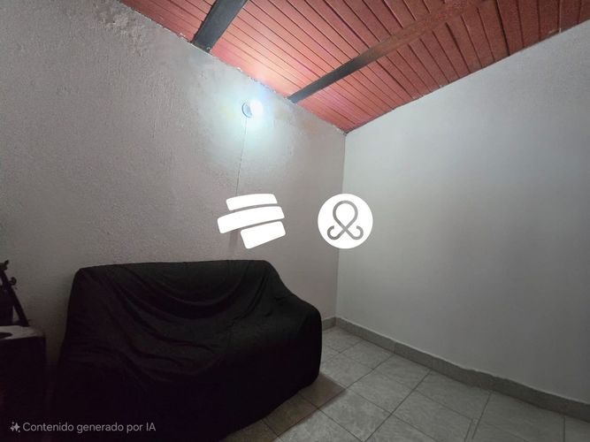 Casa de 7 alcobas en venta en El Poblado, Medellín, 150 m² · foto 20 de 24