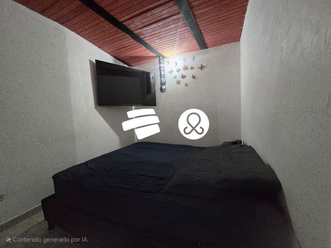 Casa de 7 alcobas en venta en El Poblado, Medellín, 150 m² · foto 21 de 24
