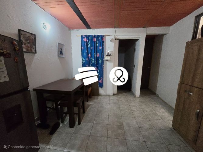 Casa de 7 alcobas en venta en El Poblado, Medellín, 150 m² · foto 22 de 24