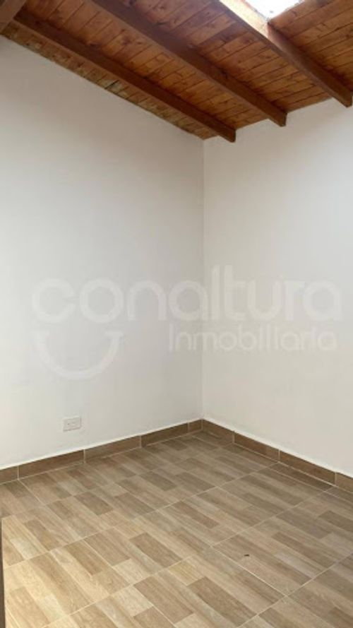 Casa de 3 alcobas en venta en Paris, Bello, 56 m² · foto 7 de 9
