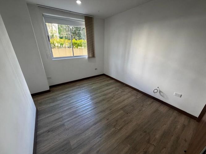 Apartamento de 2 alcobas en venta en La Milagrosa, La Ceja, 65 m² · foto 4 de 12
