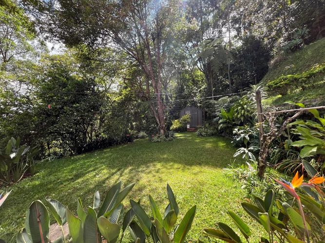 Casa de 3 alcobas en arriendo en Loma Del Escobero, Envigado, 273 m² · foto 20 de 20
