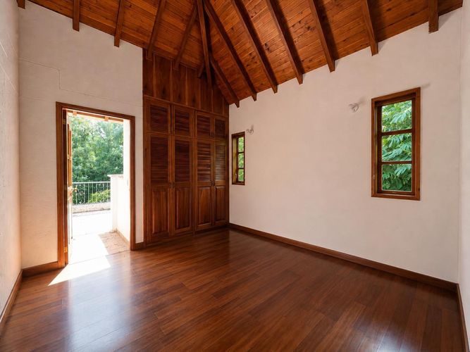 Casa de 3 alcobas en arriendo en Loma Del Escobero, Envigado, 273 m² · foto 9 de 20
