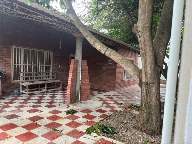 Casa de 3 alcobas en venta en Oriente, Girardot, 370 m² · foto 6 de 24