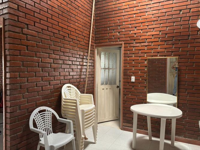 Casa de 3 alcobas en venta en Oriente, Girardot, 370 m² · foto 12 de 24
