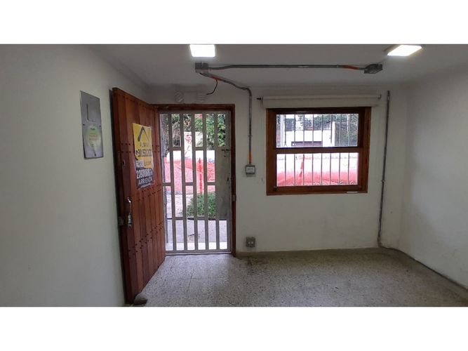 Local en arriendo en Prado, Medellín, 450 m² · foto 2 de 24