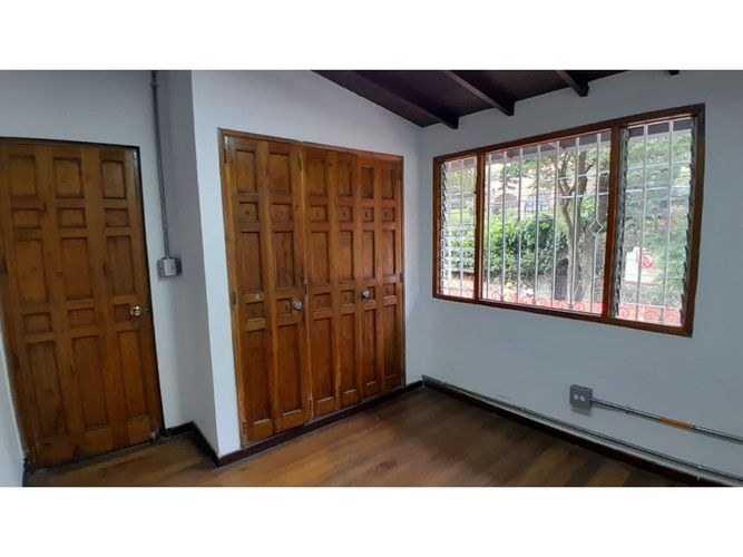 Local en arriendo en Prado, Medellín, 450 m² · foto 18 de 24