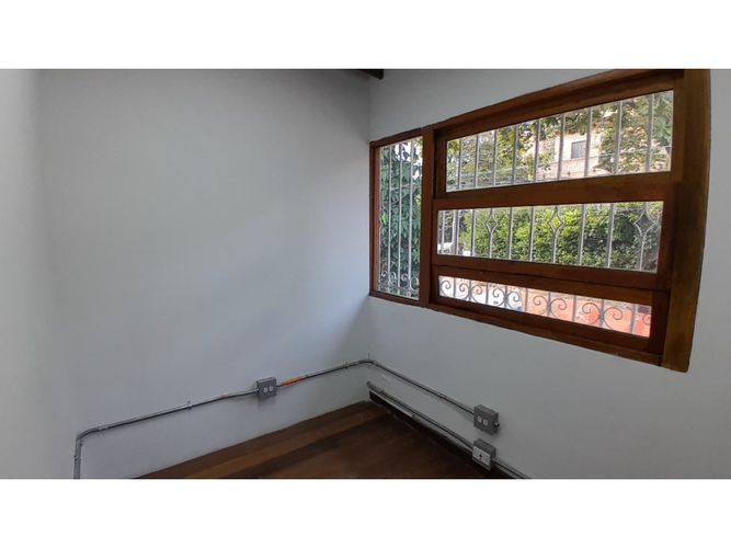Local en arriendo en Prado, Medellín, 450 m² · foto 20 de 24