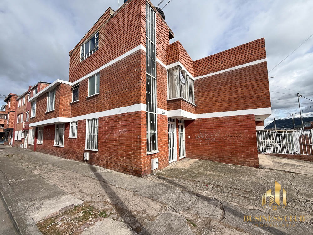 Casa en venta en Santa Clara, Zipaquirá · foto 2 de 17