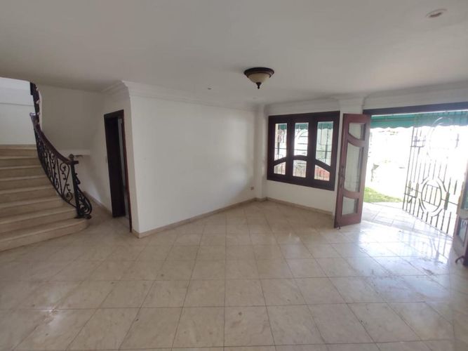 Casa de 4 alcobas en venta en Villa Santos, Barranquilla, 290 m² · foto 3 de 24