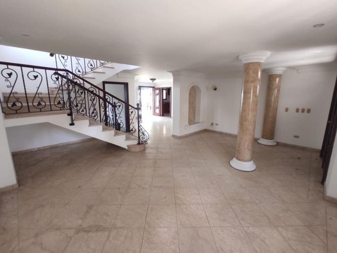 Casa de 4 alcobas en venta en Villa Santos, Barranquilla, 290 m² · foto 5 de 24