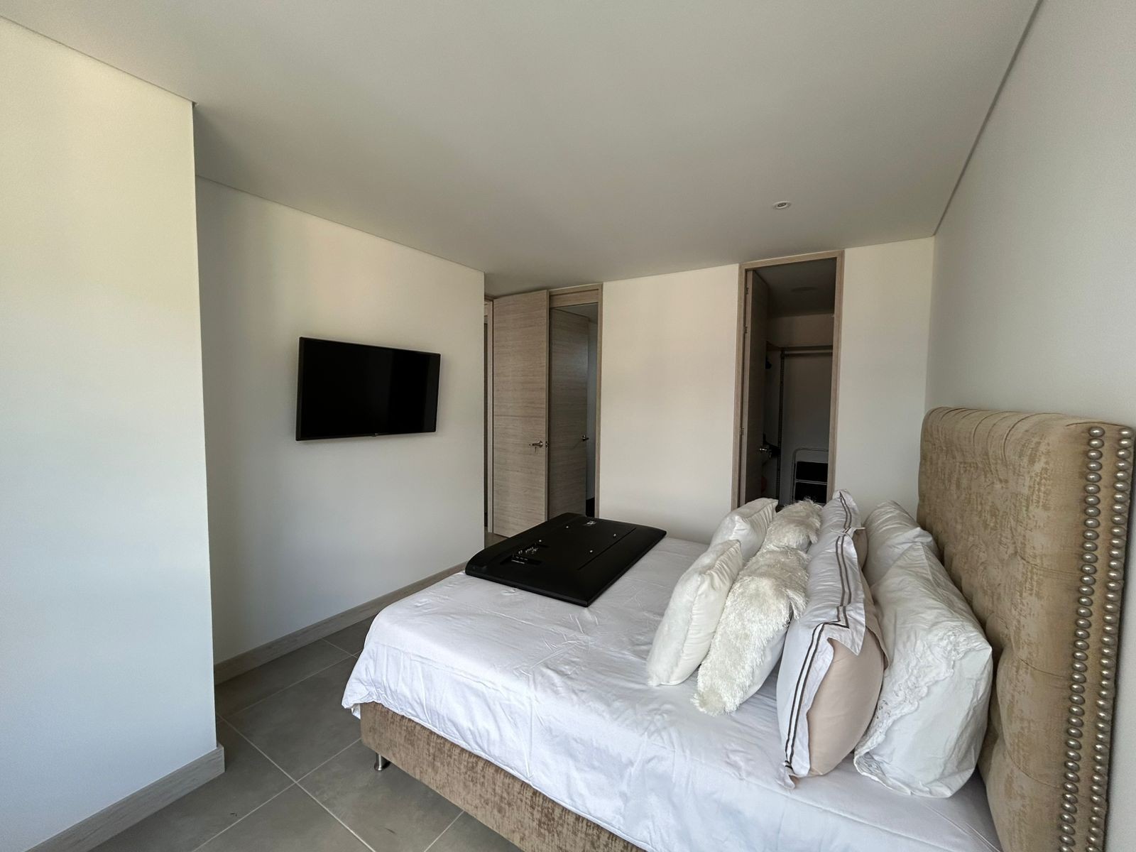 Apartamento en arriendo en El Poblado, Medellín · foto 12 de 14