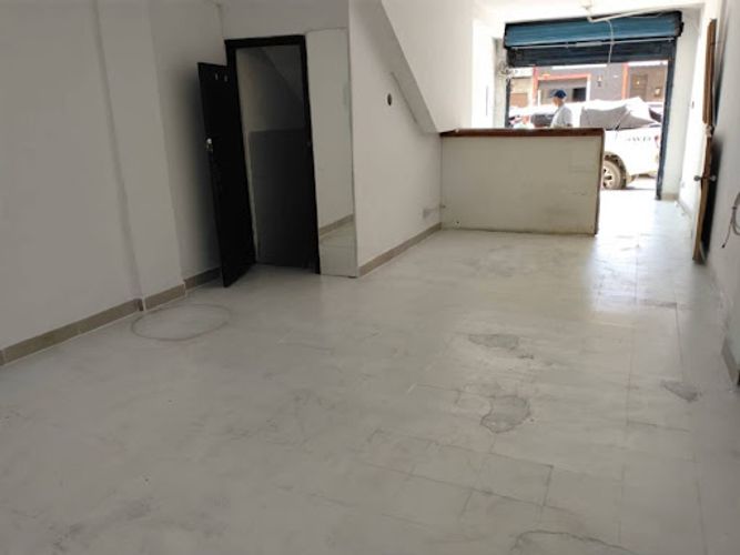 Local en arriendo en Colon, Medellín, 56 m² · foto 2 de 8