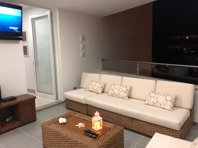 Apartamento de 3 alcobas en venta en Ciudad Jardin, Cali, 187 m² · foto 5 de 8