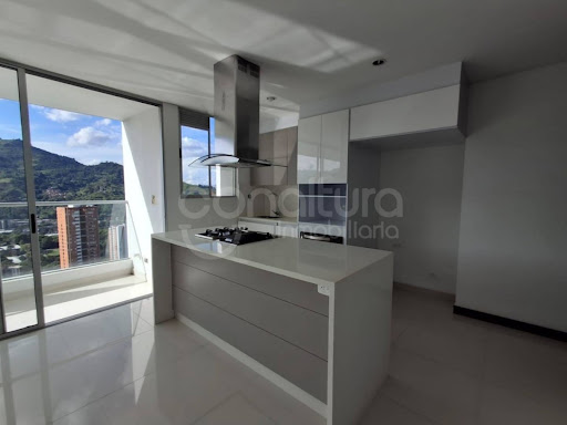 Apartamento en venta en Suramérica, Itagüí · foto 2 de 24