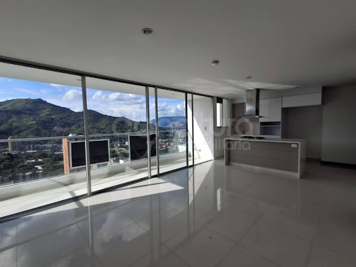 Apartamento en venta en Suramérica, Itagüí · foto 6 de 24