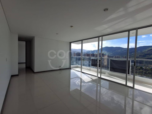 Apartamento en venta en Suramérica, Itagüí · foto 7 de 24